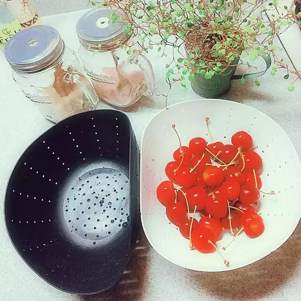 「サッとたためて省スペース！折りたためる日用品は使いやすさもバツグン」の画像