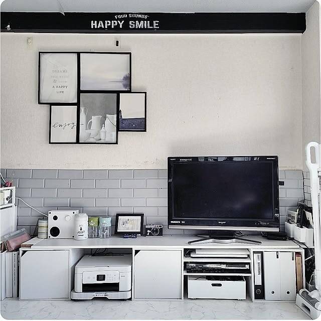 使う頻度や置くスペースに合わせて収納♪デスク周りやリビングでのプリンターの置き方6選