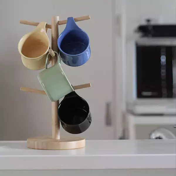 「ごちゃつく食器がすっきり片付く！IKEAアイテムで叶える収納アイデア7選」の画像