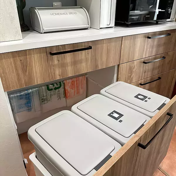 「「入れる場所がない」を解決！ちょっとした工夫で収納場所が増えるアイデア10選」の画像