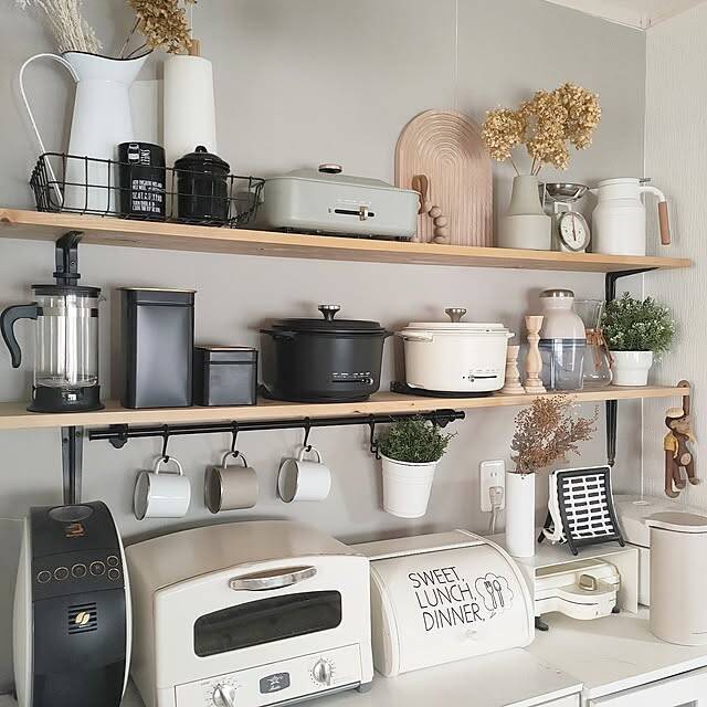 生活スタイルや好みに合う収納方法が見つかる！キッチン背面収納の実例6選