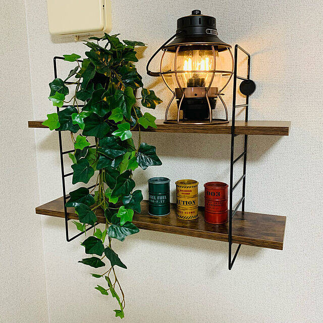 やさしい灯りでお部屋を癒し空間に♡デザイン性も抜群なおすすめのランタン