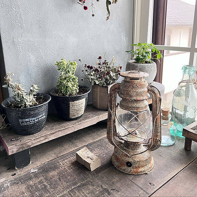 やさしい灯りでお部屋を癒し空間に♡デザイン性も抜群なおすすめのランタン