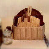 「省スペースで使いたいときにサッと手に取れる！トレーの収納アイデア6選」の画像6