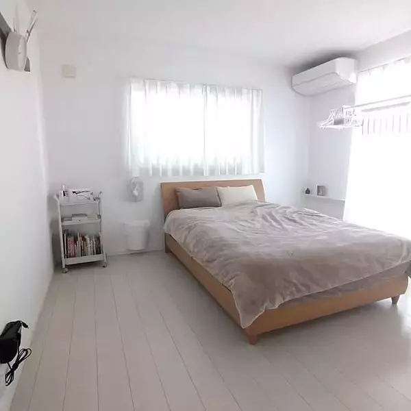 「限られたスペースを最大限に活かして快適な空間を。8畳の部屋の活用方法10選」の画像