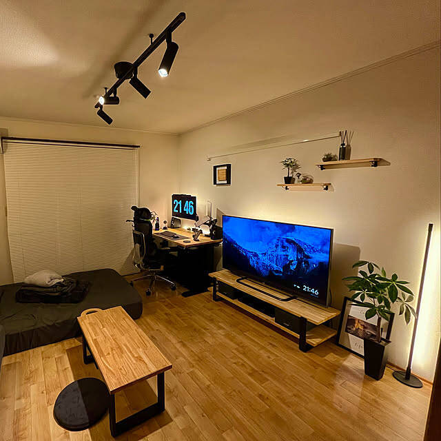 限られたスペースを最大限に活かして快適な空間を。8畳の部屋の活用方法10選