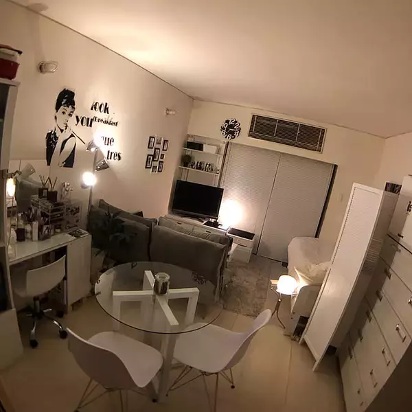 「限られたスペースを最大限に活かして快適な空間を。8畳の部屋の活用方法10選」の画像