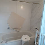 「これで浴室がすっきり見える！お風呂のフタの収納実例」の画像5