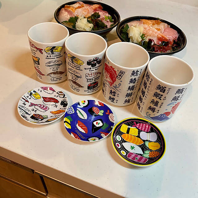 デザイン豊富でいくつも欲しくなる♡食卓に彩りを添えるセリアの豆皿