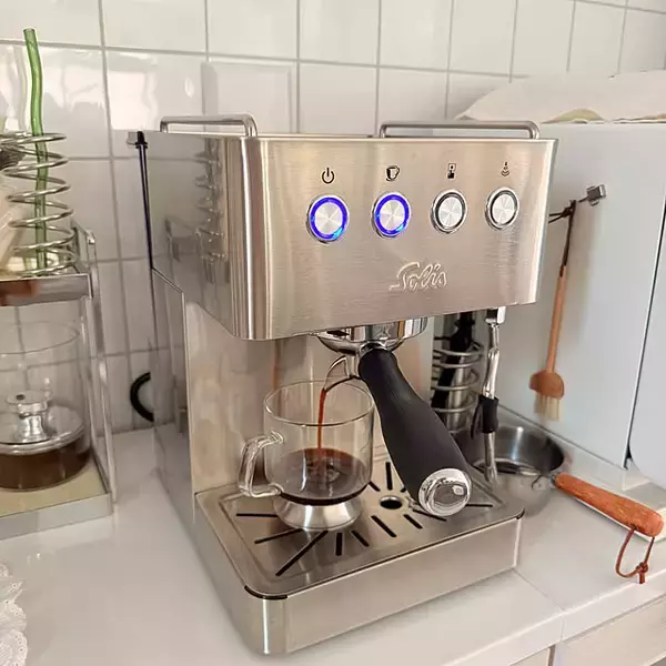 「香り豊かなひとときにおすすめ。おうちでカフェ気分が味わえるコーヒーメーカー6選」の画像