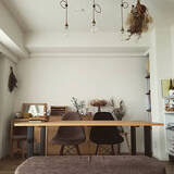 「主役級の美しさ！食卓を彩るこだわりのダイニングチェア10選」の画像12