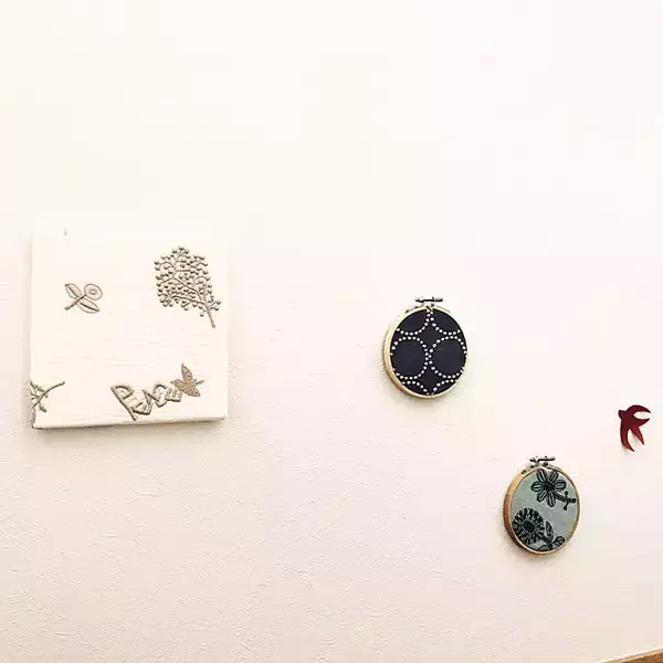 「インテリアデコレーションや雑貨作りに♪セリアの刺繍枠を使ったリメイクアイデア」の画像
