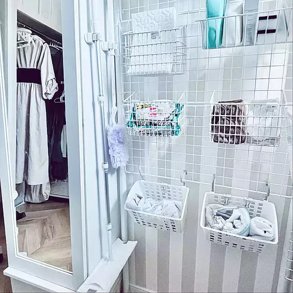 「組み合わせやすく手軽に使える！収納に便利なワイヤーネットの活用実例集」の画像