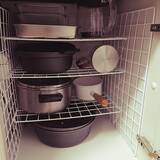 「組み合わせやすく手軽に使える！収納に便利なワイヤーネットの活用実例集」の画像5