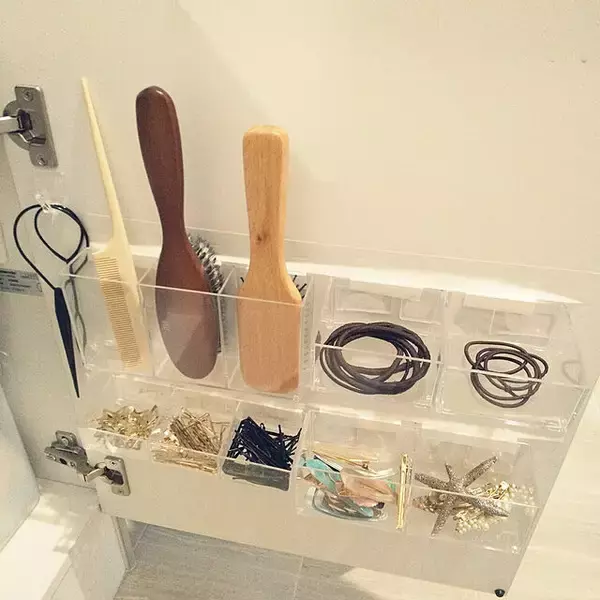 「水回りやリビングもスッキリ使いやすく☆扉裏スペースの有効活用アイデア集」の画像