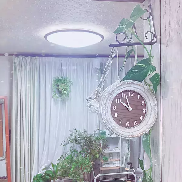 「簡単リメイクからキットを使ったオリジナル作品まで☆セリアで楽しむ時計のDIY」の画像