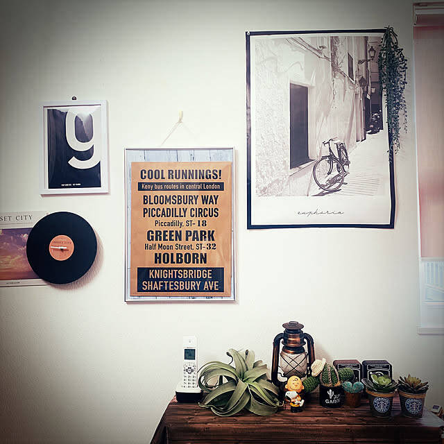 簡単リメイクからキットを使ったオリジナル作品まで☆セリアで楽しむ時計のDIY