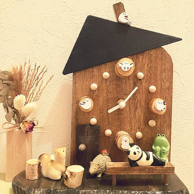 簡単リメイクからキットを使ったオリジナル作品まで☆セリアで楽しむ時計のDIY