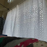 「窓辺が変わる！カーテンの代用品で見つける心地よい暮らし」の画像2