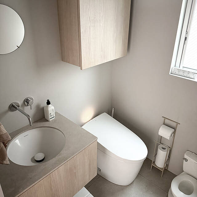 非日常なリゾート気分はこう作る。ホテルのような見栄えばっちりトイレの実例10選