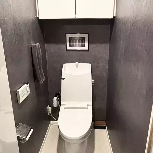 「非日常なリゾート気分はこう作る。ホテルのような見栄えばっちりトイレの実例10選」の画像
