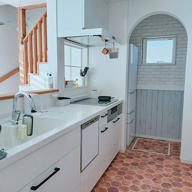 シンプルライフはキッチンから！すっきり整ったキッチンの実例集