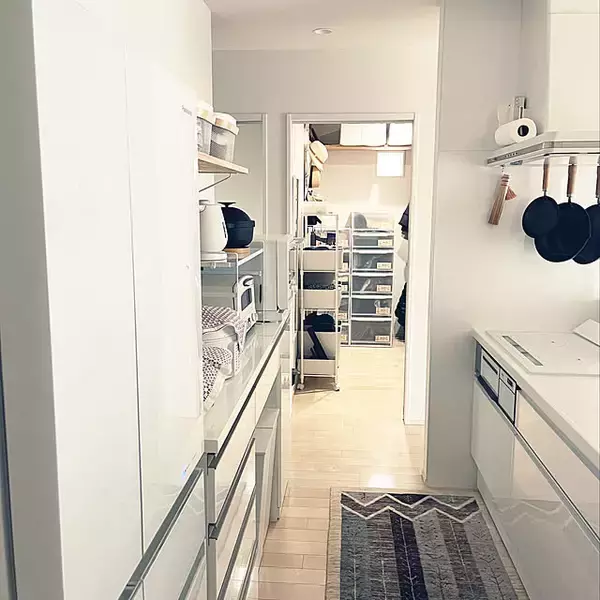 「ゆとりある空間と自然を感じる心地よい暮らし。魅力あふれる平屋のお家実例10選」の画像