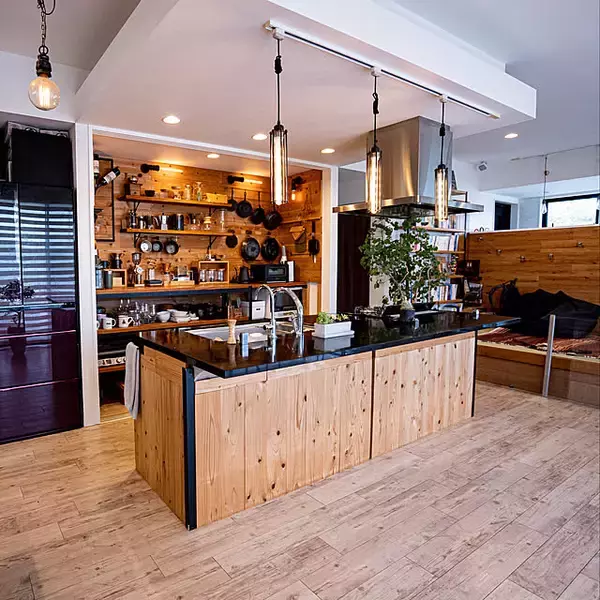 「ゆとりある空間と自然を感じる心地よい暮らし。魅力あふれる平屋のお家実例10選」の画像