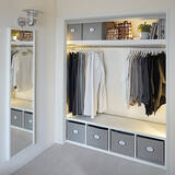 「限られた空間でも効率よく収納できる！収納家具やクローゼットなどを活用した、寝室収納のアイデア10選」の画像11