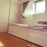 「限られた空間でも効率よく収納できる！収納家具やクローゼットなどを活用した、寝室収納のアイデア10選」の画像6