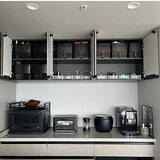 「使えるスペースにチェンジ♪高い場所でも活躍する吊り戸棚の収納アイデア」の画像1