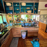 「使えるスペースにチェンジ♪高い場所でも活躍する吊り戸棚の収納アイデア」の画像7