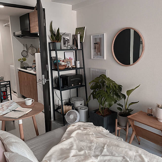 大小さまざまなものが収まる！IKEAのレールベリ（シェルフユニット）の使い方