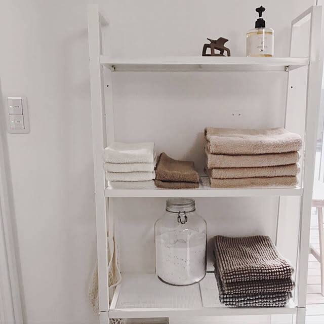 大小さまざまなものが収まる！IKEAのレールベリ（シェルフユニット）の使い方