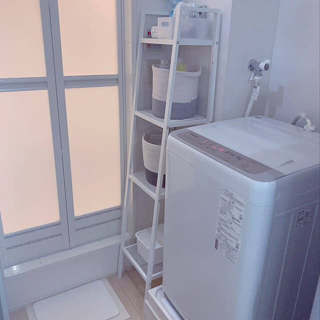 大小さまざまなものが収まる！IKEAのレールベリ（シェルフユニット）の使い方