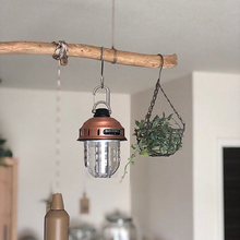 インテリアとしても大人気のランタン☆ベアボーンズのビーコンライトLED