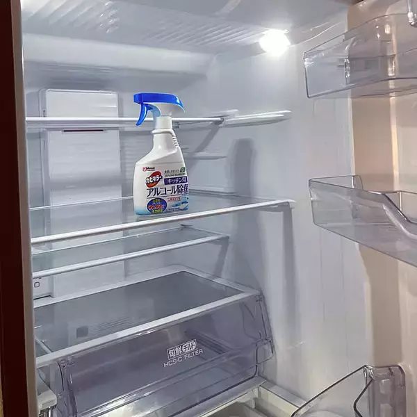 「冷蔵庫をまるっとキレイに！今すぐ実践したくなる、RoomClipユーザーさんのお掃除方法をご紹介」の画像