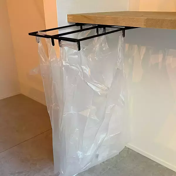 「さりげなく暮らしに溶け込んでくれる、山崎実業のスマートなゴミ箱たち」の画像