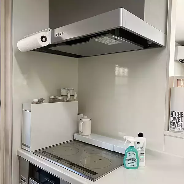 「「色を絞って心地よく暮らす、モノトーン×機能派キッチン」 by YU-RIさん」の画像