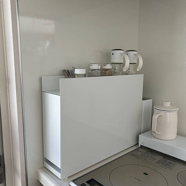 「色を絞って心地よく暮らす、モノトーン×機能派キッチン」 by YU-RIさん