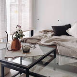 「ベーシックカラーで楽しむ大人のリラックス空間。ナチュラルモダンなコーディネート実例集」の画像3