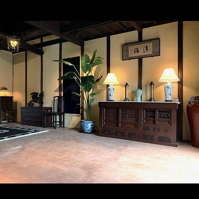 機能性も味わいも抜群のお部屋に！土壁のあるお家6選