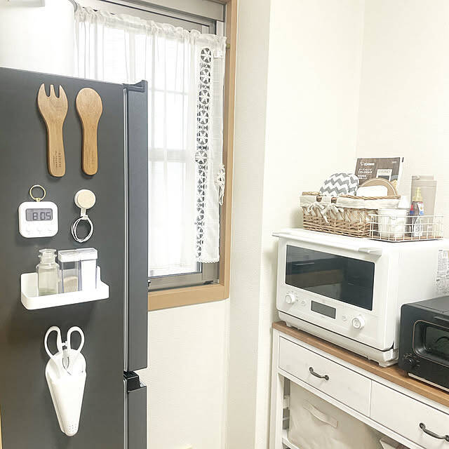 キッチンもデスクも快適に♪ハサミ＆カッターの賢い置き場所アイデア6選