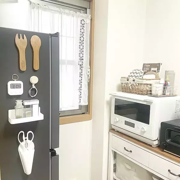 「キッチンもデスクも快適に♪ハサミ＆カッターの賢い置き場所アイデア6選」の画像