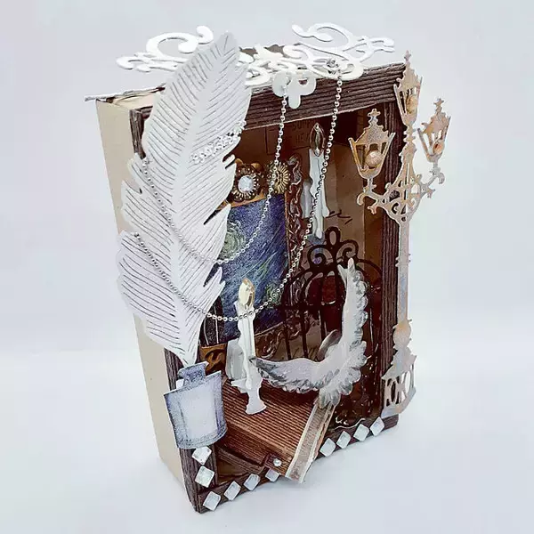 「容器からディスプレイアイテムまで☆ペーパークラフトで作るインテリア」の画像