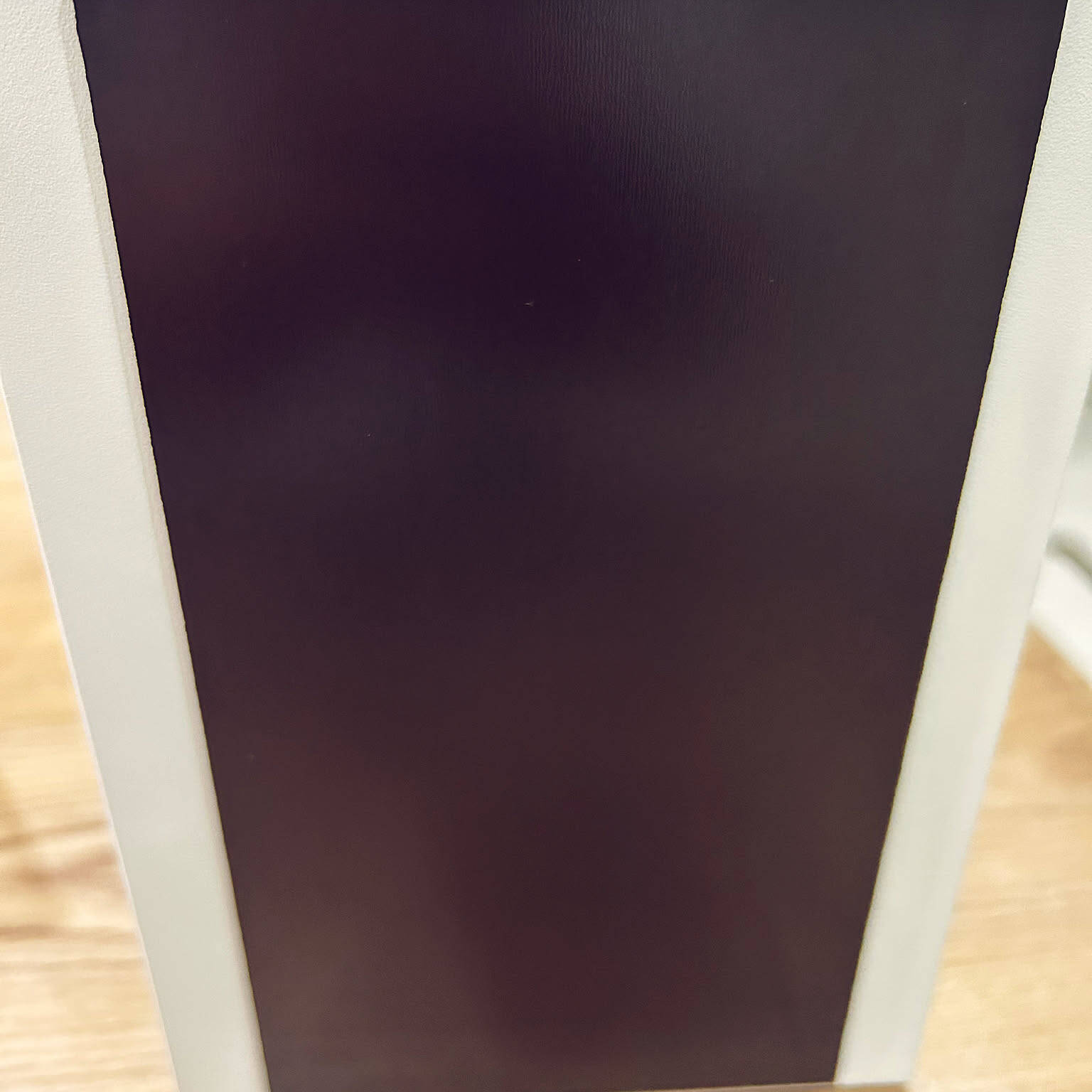 「磁石が付く壁に、たった1STEPで棚をつくる簡単アイデア」 by m.coccoさん