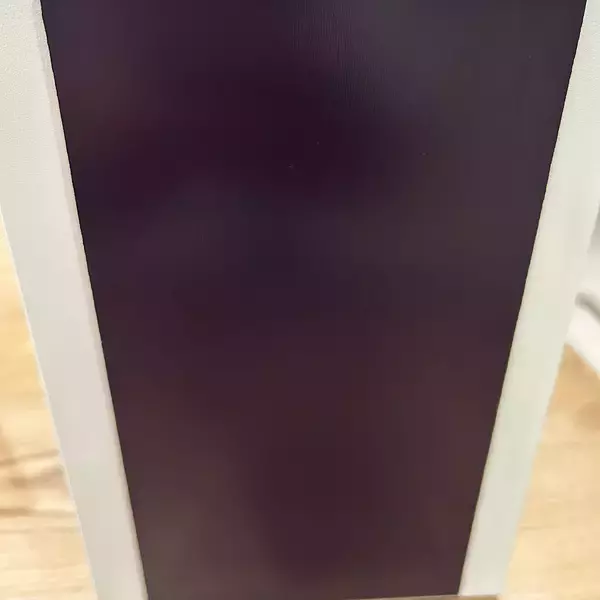 「「磁石が付く壁に、たった1STEPで棚をつくる簡単アイデア」 by m.coccoさん」の画像