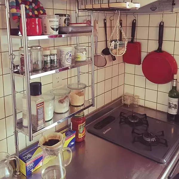 「外食気分を味わえるのがうれしい。細部までこだわるレストラン風インテリア」の画像