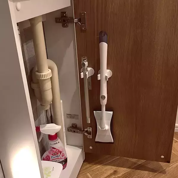 「これでもっと快適な空間に♪トイレにあると便利なダイソーのアイテム」の画像