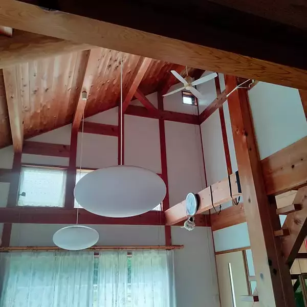 「住まいの照明計画に迷っている方必見！個性豊かなデザインが楽しめるコイズミ照明のおすすめアイテム6選」の画像